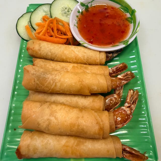 5K. Chả Giò Tôm (Shrimp Egg Rolls).