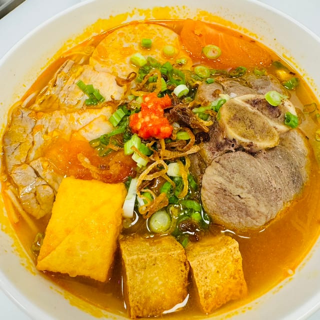 68. Bún Riêu Truyền Thống (Bun Rieu Traditional).