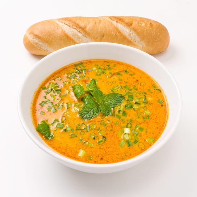 67D. Cà Ri Bò Với Bánh Mì (Curry Beef with Bread).