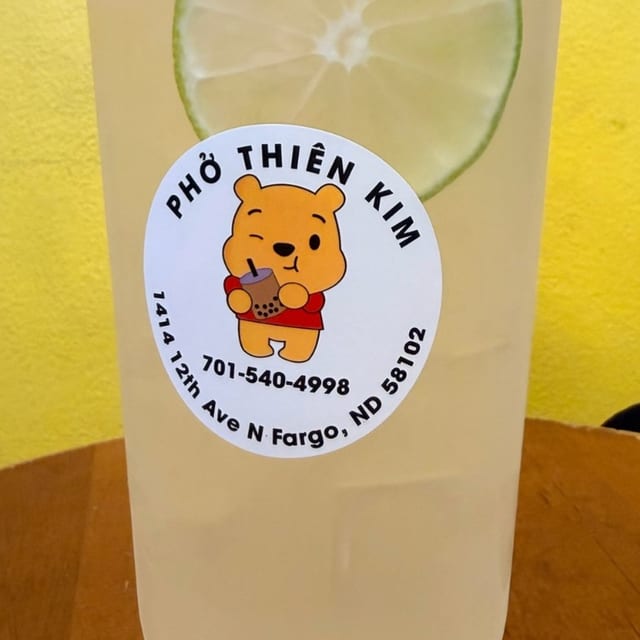 36C. Đá Chanh (Ice Lemonade).