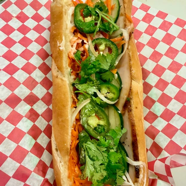 7. Bánh Mì Gà Nướng (Grilled Chicken Sub).