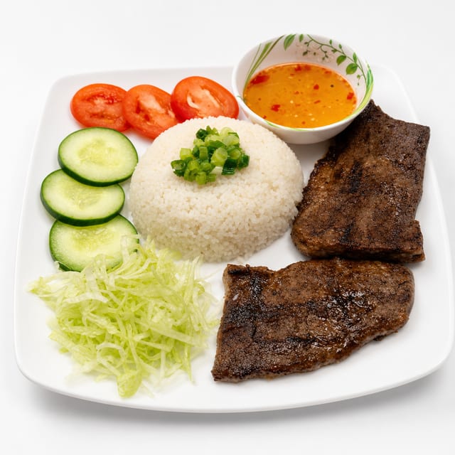 27B. Cơm Bò Nướng (Grilled Beef).