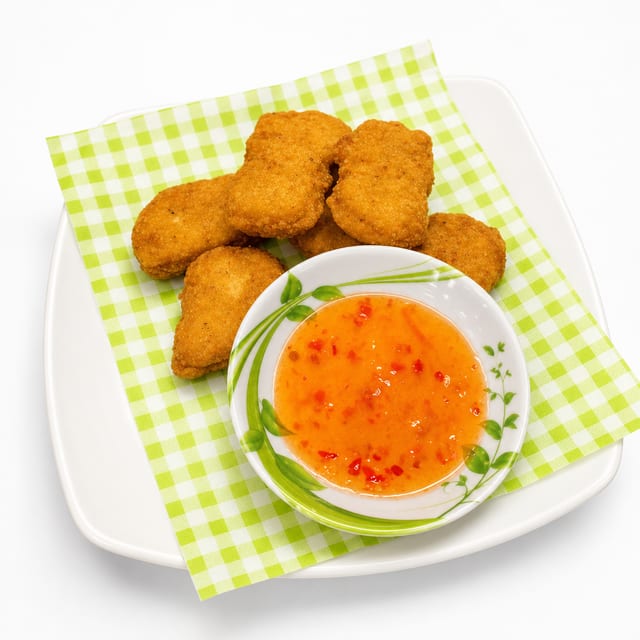 Kids' 5i. Gà Viên (Chicken Nuggets).