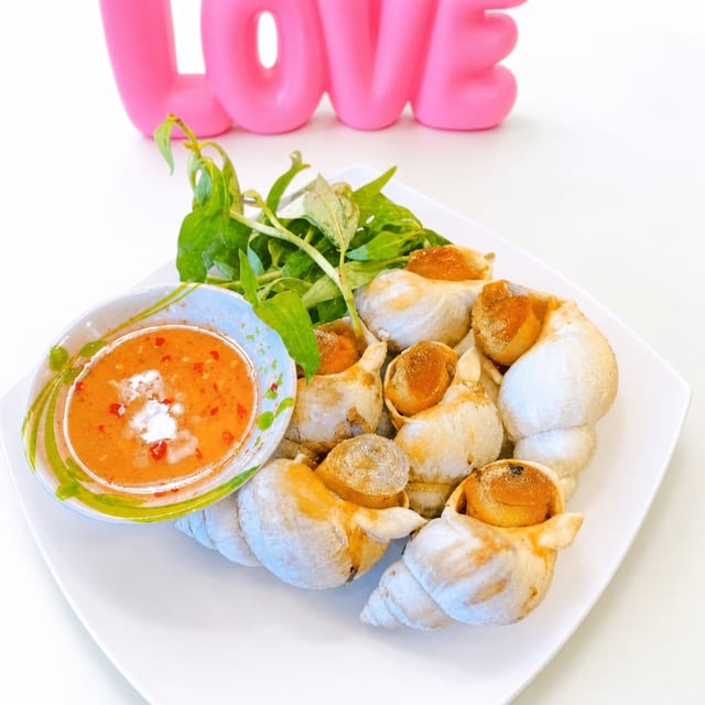 Ốc Nướng Tiêu (Snail Grilled Black Pepper).