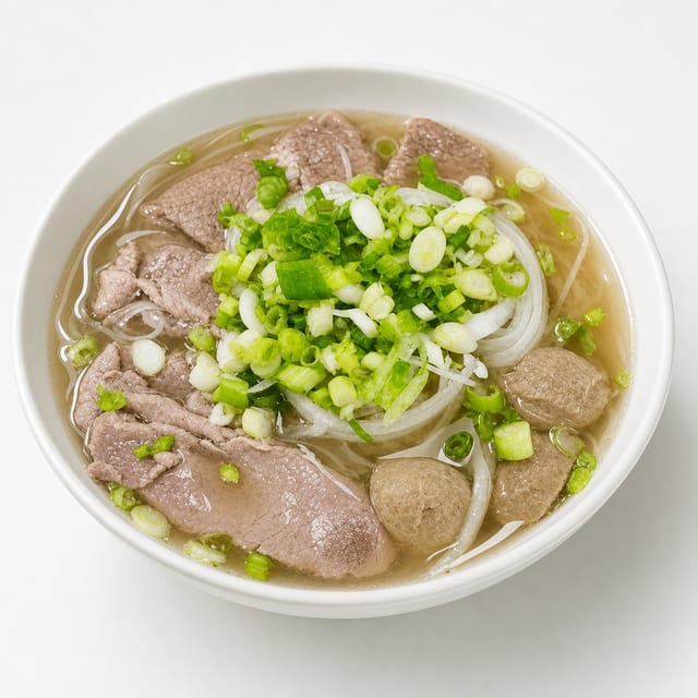 16. Phở Tái Nạm Bò Viên (Sliced Beef with Brisket & Beef Balls Soup).